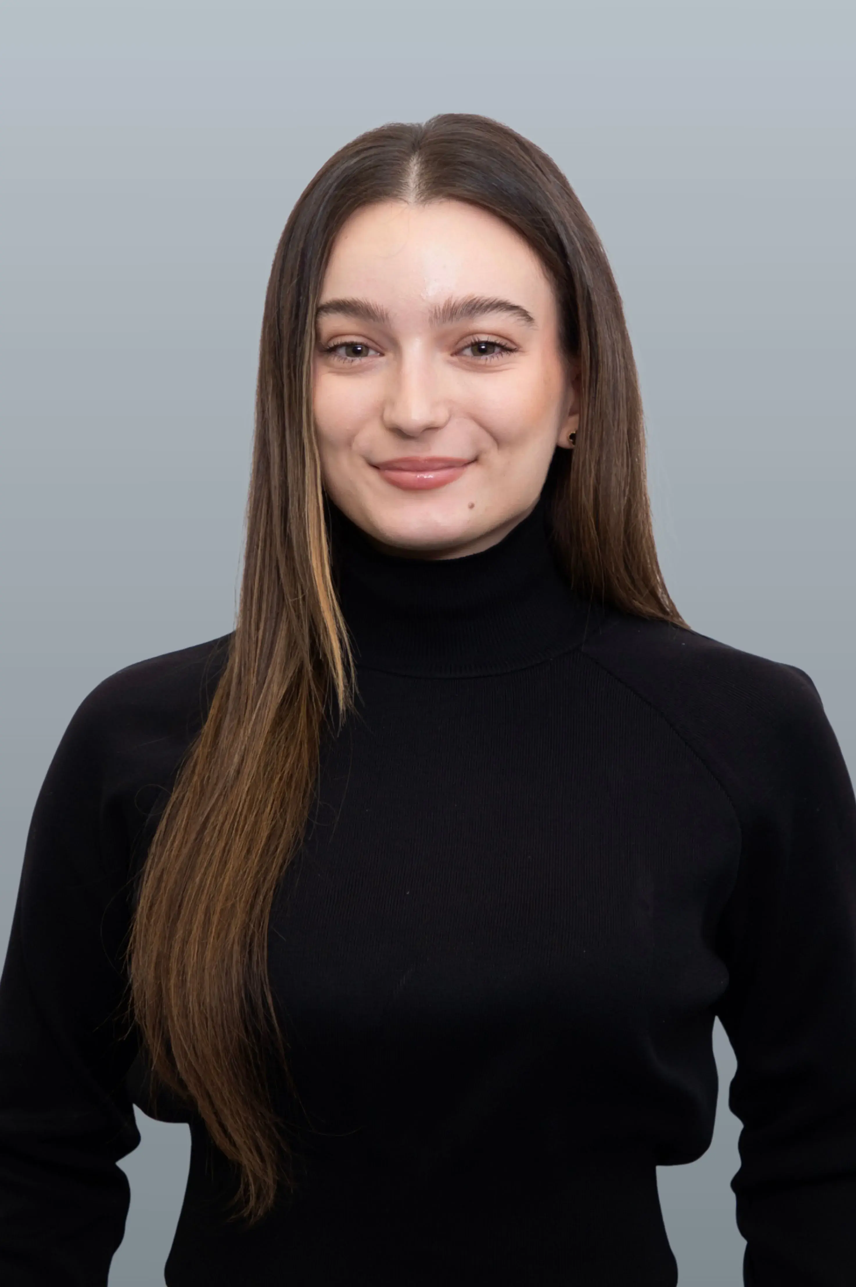 Lusil, Working Student, Finance and Operation at Greenda